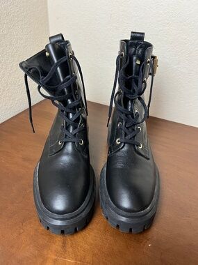 Stuart Weitzman Leather Combat Boots Women's Size: 6.5